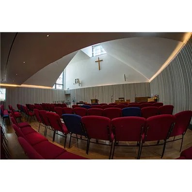 Crossway基督教中心用申博太阳城·(中国)将人们聚集在一起